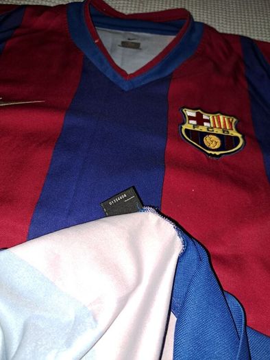 2002 Barcelona Jersey (L)