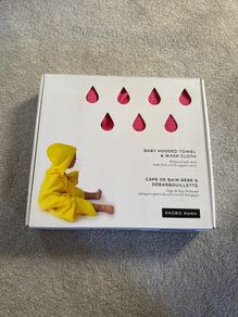 baby hooded towel and wash Cloth new in a box