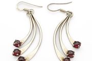 Vintage 925 Silver Garnet Kinetic Earrings