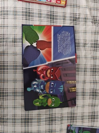 Pj Masks Busy book