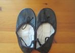 black   size 4