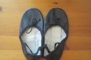 black   size 4