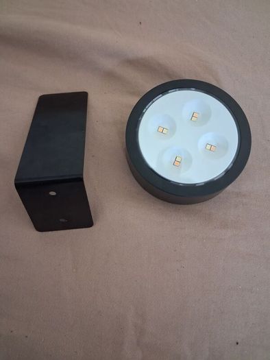 Magnetic wall lights