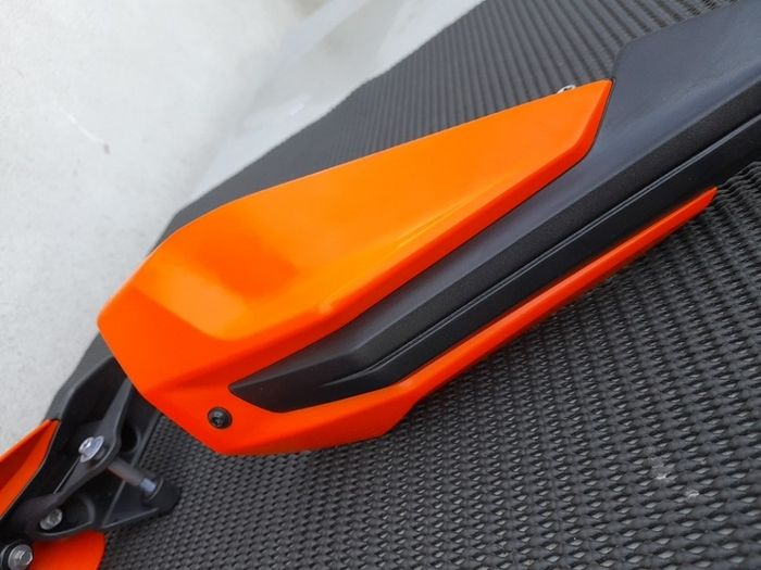 KTM 690 SMCR Handguards