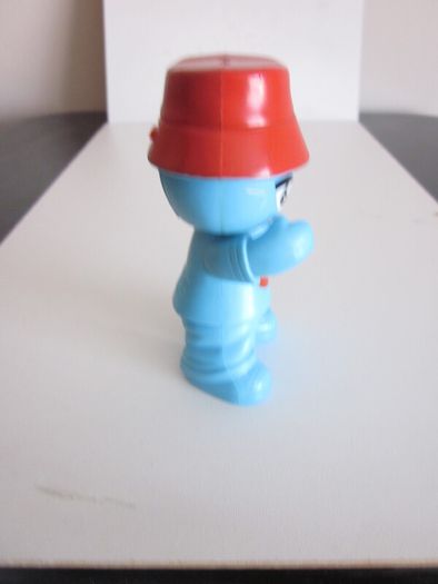 McDonalds Happy Meal Toys Blue- Street Doodz Boys  Figure 2008