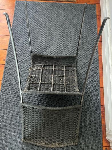 Chair - metal Frame - needs attention