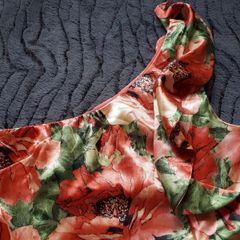 Flowery Dress. Size 8
