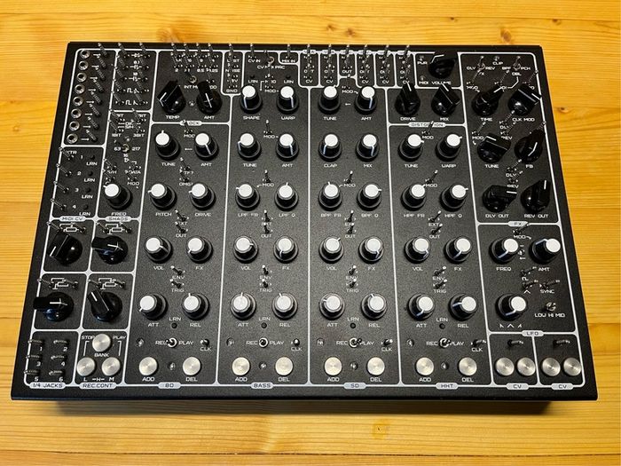 SOMA Laboratory Pulsar-23 Organismic Drum Machine