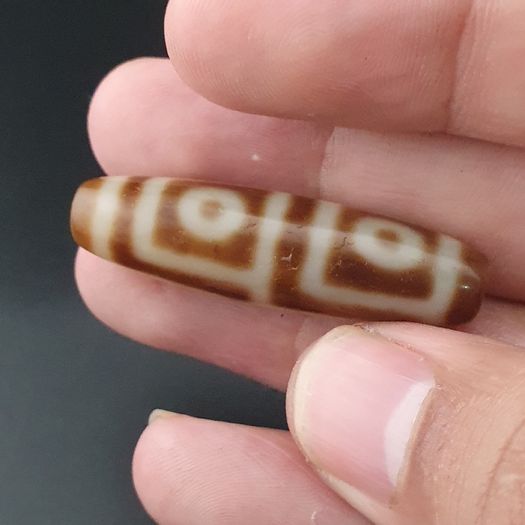 Antique 4 Eyes Himalayan Tibetan Agate Dzi Bead Amulet