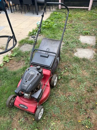 Pro plus petrol lawnmower