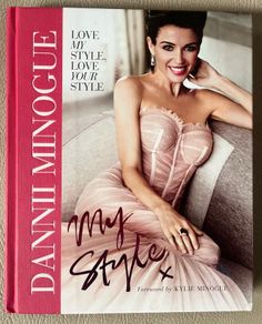 Danni Minogue My style Book