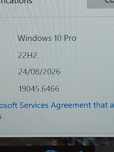 DELL Latitude 5490, Intel Core i5-7300U CPU, 2.71GHz. 8GB Ram, 256GB SSD, Windows 10 Pro, Microsoft Edge, Chrome and VLC