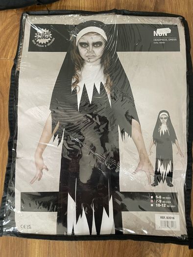 Nun costume Halloween
