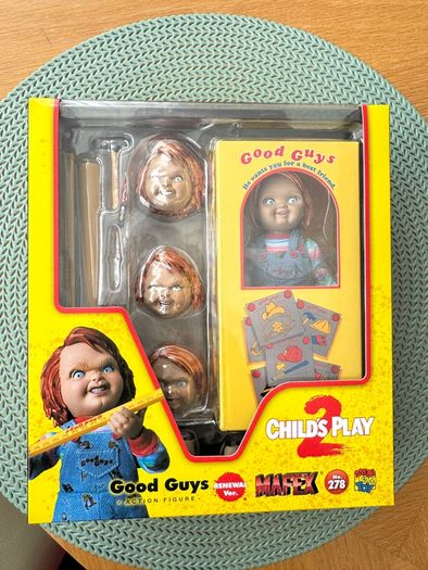 Chucky figure