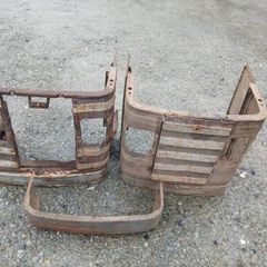 Massey 165/188 Front Grilles