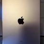 iPad 8th Gen with hard case & keyboard (hardly used) Image 4