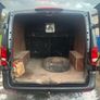 Crew cab vito Image 3