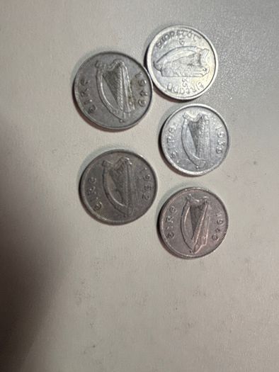 5 Irish 6 pence 6d