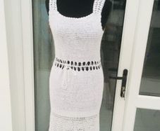Cream Crochet Dress Size 10 as new