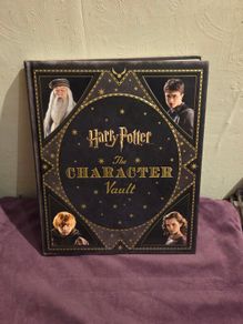Harry Potter - The Character Vault - Hardback
