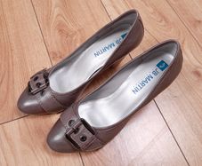 JB Martin Taupe Brown Leather Buckle Detail Heels Pumps Court Shoes 4UK/37EU