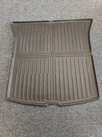 Tesla Model Y Rubber Boot Matt