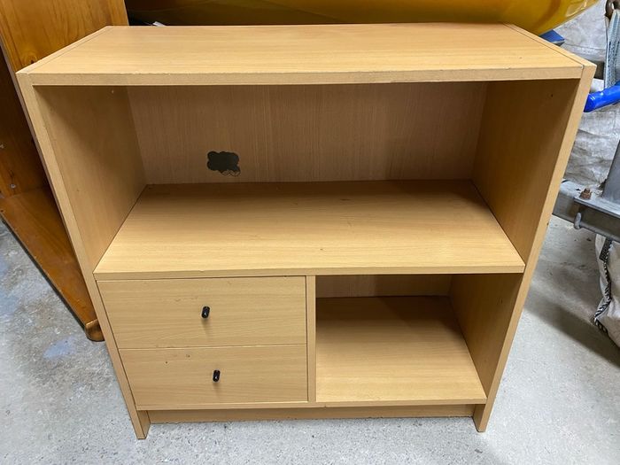 Storage unit