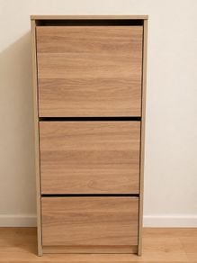 Shoe storage cabinet