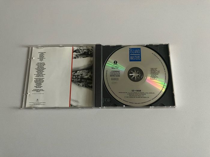 U2 War Cd