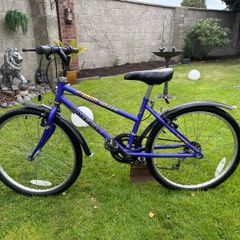 Girls bike