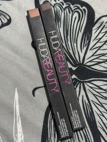 Huda beauty lip liner