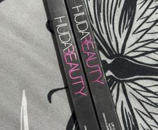 Huda beauty lip liner