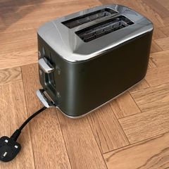 Sage Toaster (the Toast Select Luxe)