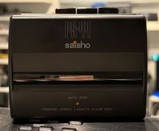 Vintage Saisho PS-99 portable cassette player
