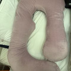 Pregnancy Pillow