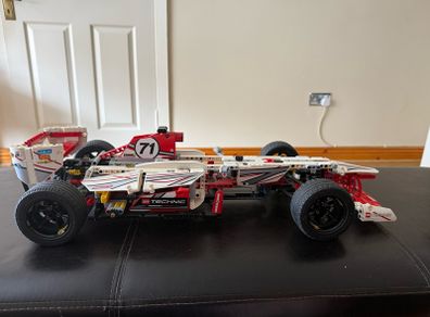 Lego Technics F1 racer