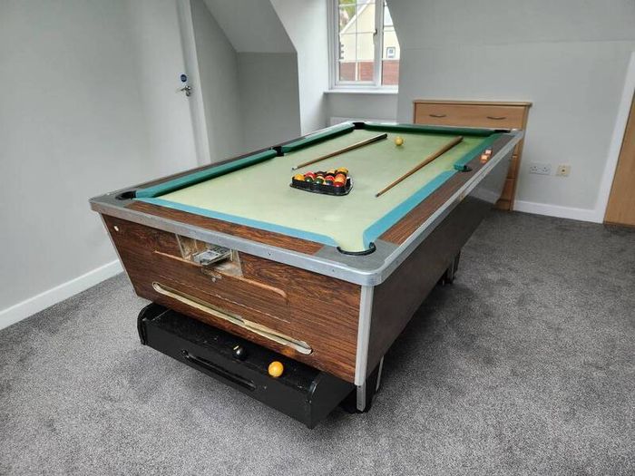pool table