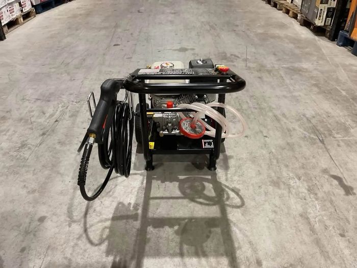 Brand New 4500psi Industrial Pressure Washer