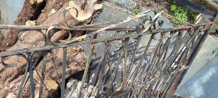 Metal Gates (Double Gate) in Kildare!