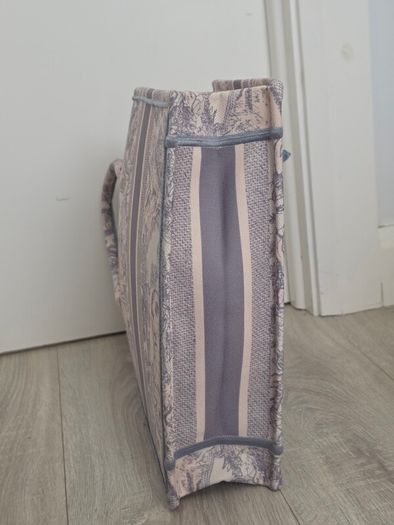 Womens Book Tote Bag