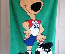 1994 World Cup USA Beach Towel Striker The Dog Mascot