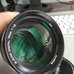 Olympus zuiko 75mm  f 1.8