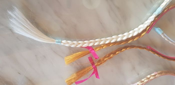 3 Princess Hairbands & 1 frozen Handbag.