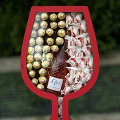 Kylie Rose Wine & Chocolate Gift Box (Red Glass Shape)