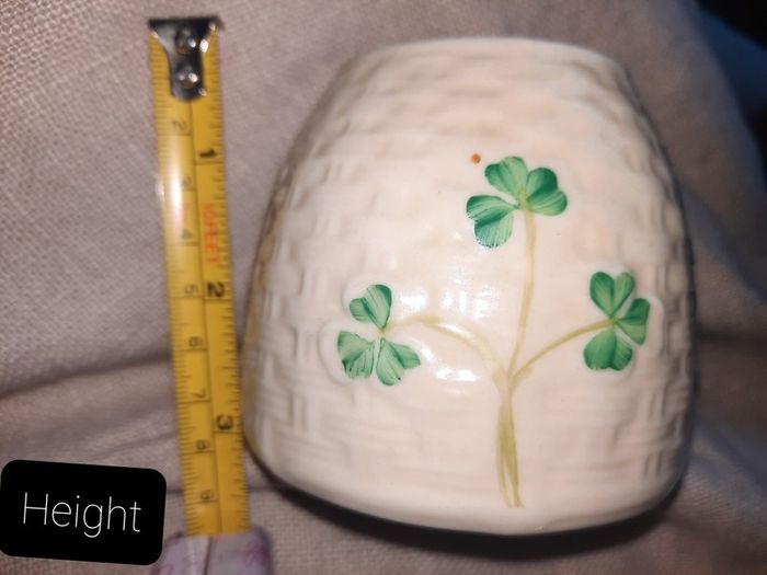 Belleek honey pot