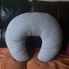 Breastfeeding pillow