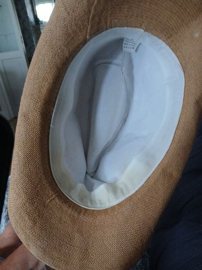 straw hat x 2
