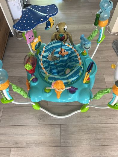 baby jumper/ bouncer