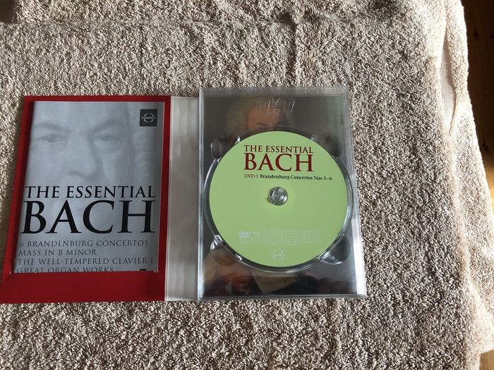 The Essential Bach (DVD) 2007