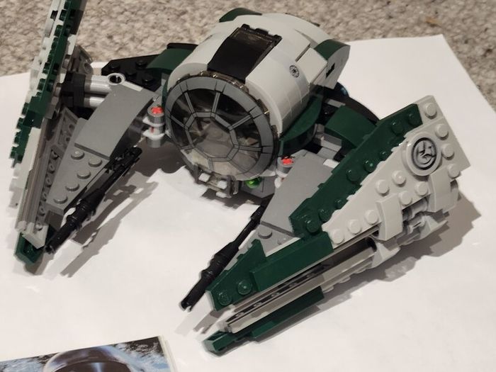 Lego Star Wars 75168 Yoda's Jedi Starfighter